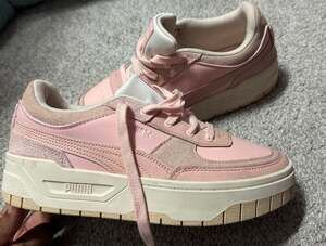 PUMA Cali Dream Thrifted Rose Dust Women's Sneakers 389869-02